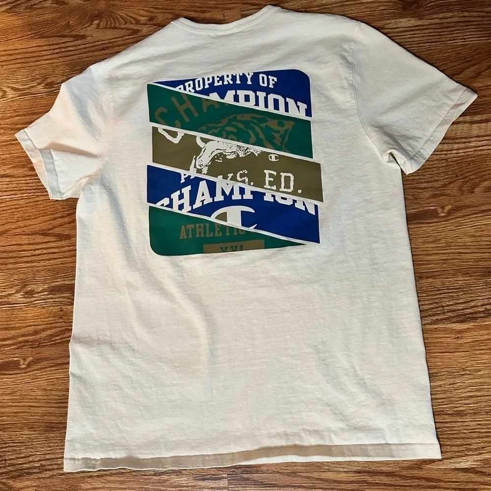 Champion Graphic Tee, Men’s Large - Picture 4 of 5